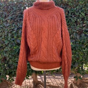 Loose turtle neck sweater
